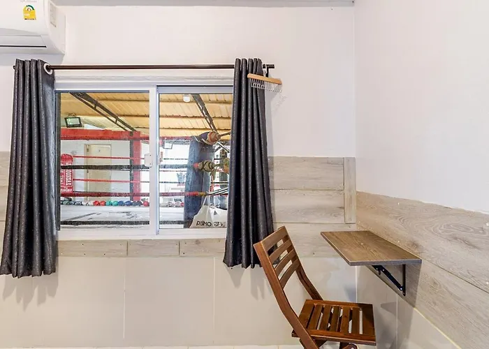 Apartment Muaythai Near Bts Bangwa & Muaythai Training Bangkok